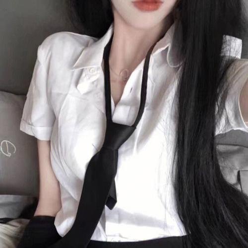 镜花水月情